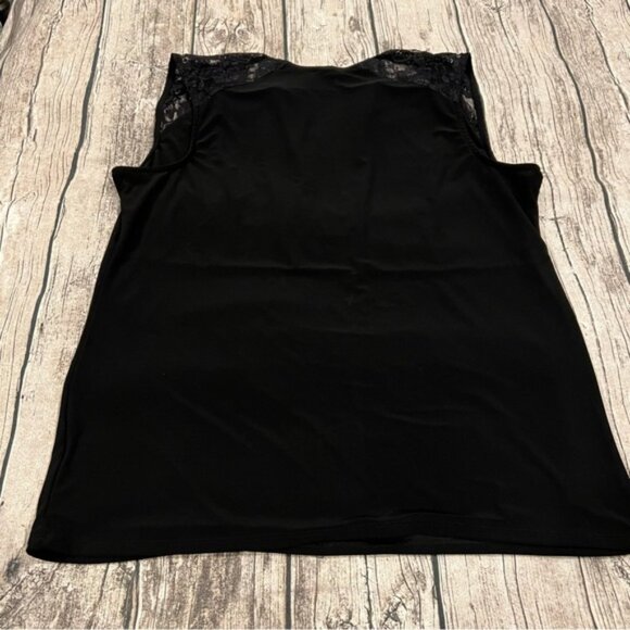 Torrid lace shoulder cowl neckline blouse size 2X - Picture 9 of 10